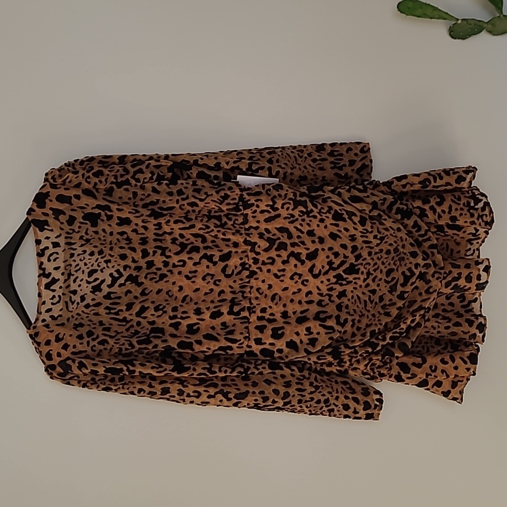 ASTR The Label Nikita Burnout Leopard Print Ruched Mini Dress Med NWT Mob Wife - Picture 9 of 14